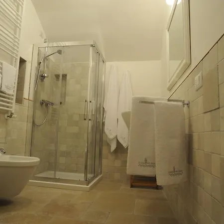 Il Nido Dei Falchi 4* 阿尔塔穆拉