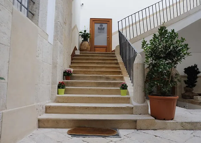 Il Nido Dei Falchi לינה וארוחת בוקר אלטאמורה