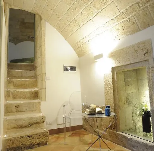 לינה וארוחת בוקר Il Nido Dei Falchi אלטאמורה